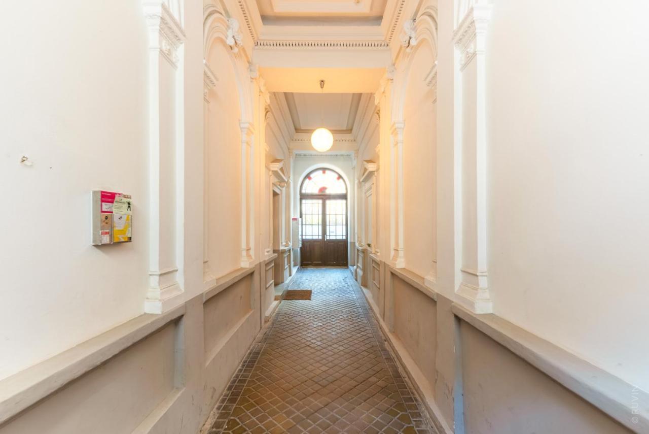⍟Luxurious And Bright⍟ 5 Min Walk To City Center Apartment Виена Екстериор снимка